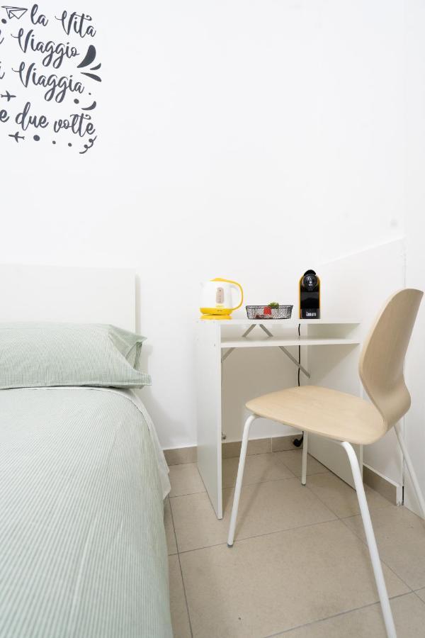 Be Happy Rooms Catánia Buitenkant foto