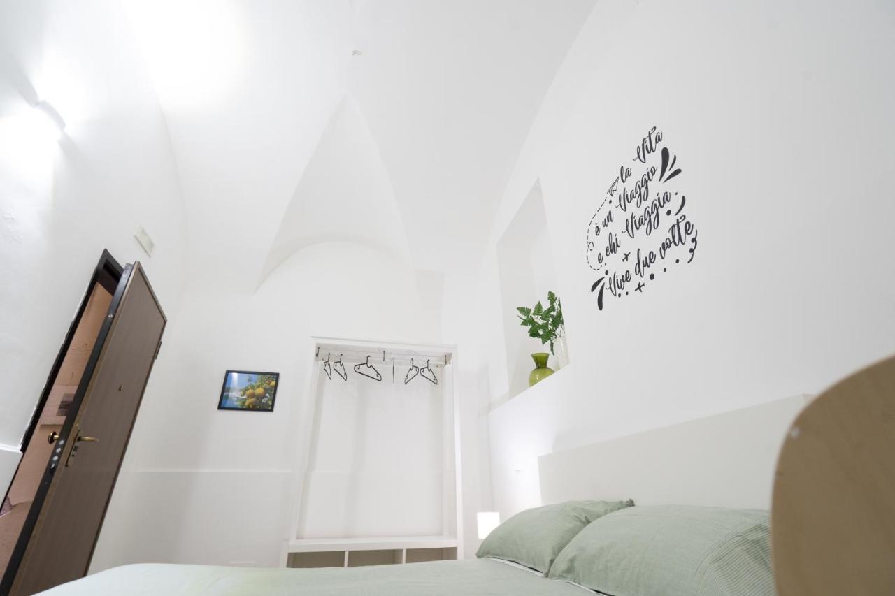 Be Happy Rooms Catánia Buitenkant foto